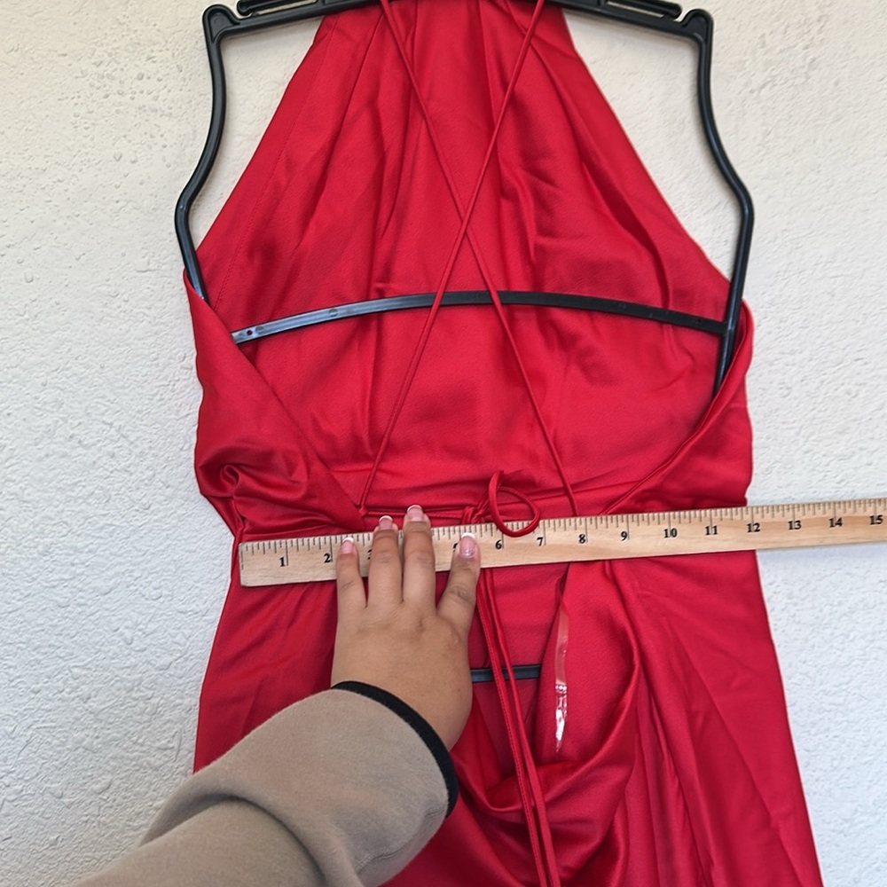 HOUSE OF CB 'Zanab' Red Rose Thigh Slit Maxi Dress NWOT size M - Picture 10 of 13